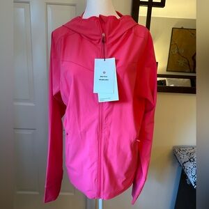 Lululemon Mistover windbreaker Lip Gloss 12